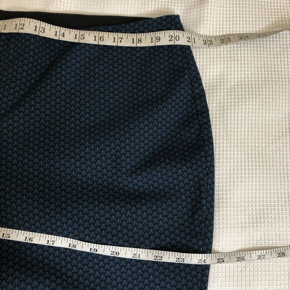 Women’s Dress Pants Alfani Black With Blue Shell Pattern Size 20W Elastic Wrist - Picture 7 of 12